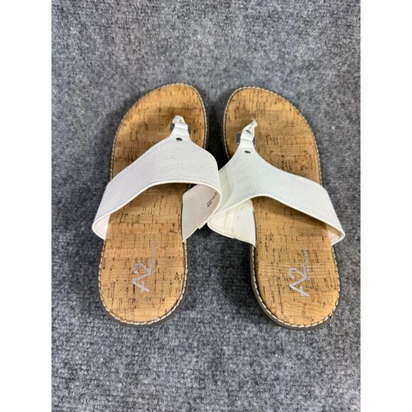 Aerosoles A2 Size 9.5M White Faux Leather T Strap Sandal - Picture 15 of 16